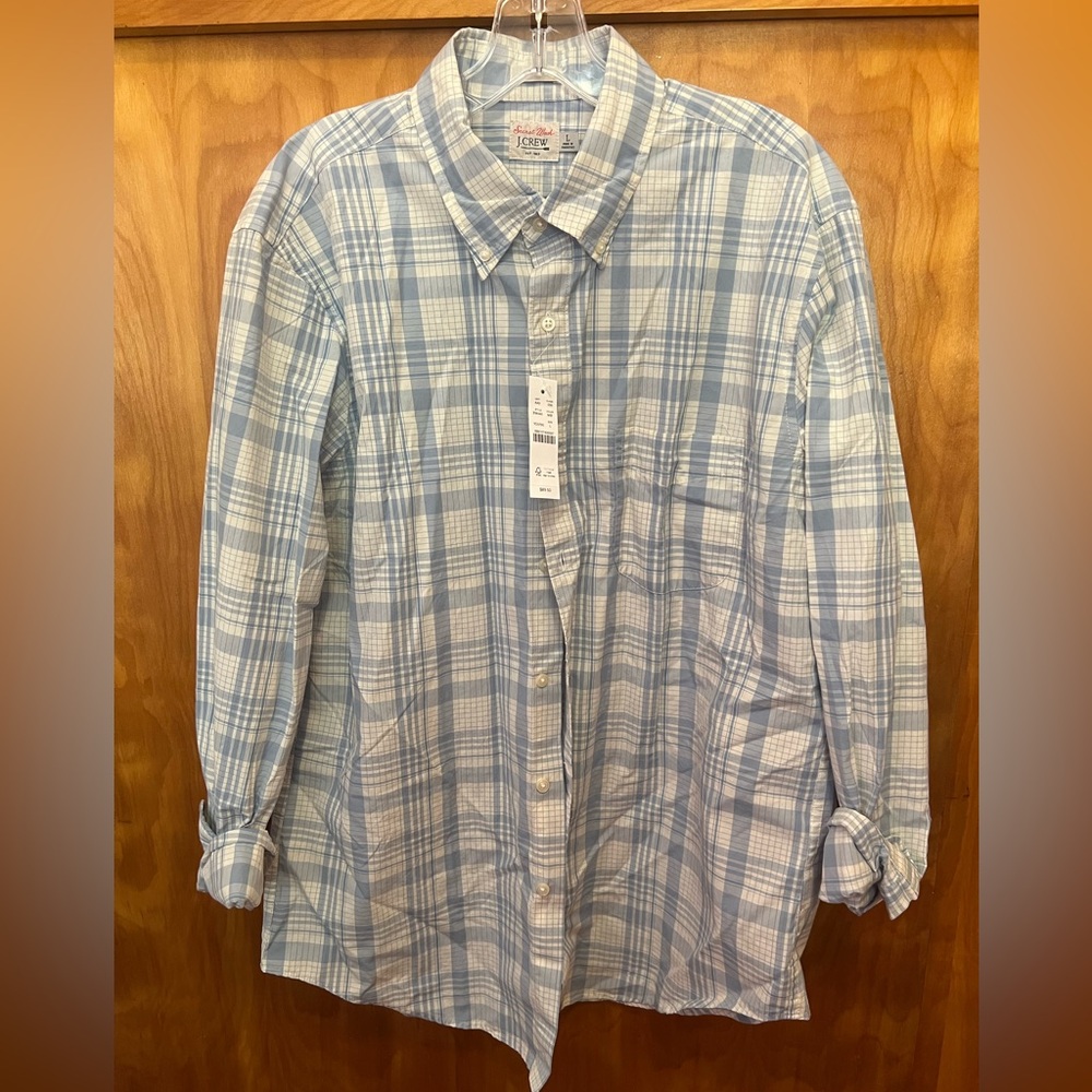 J.Crew Secret wash NWT blue plaid shirt size: Large